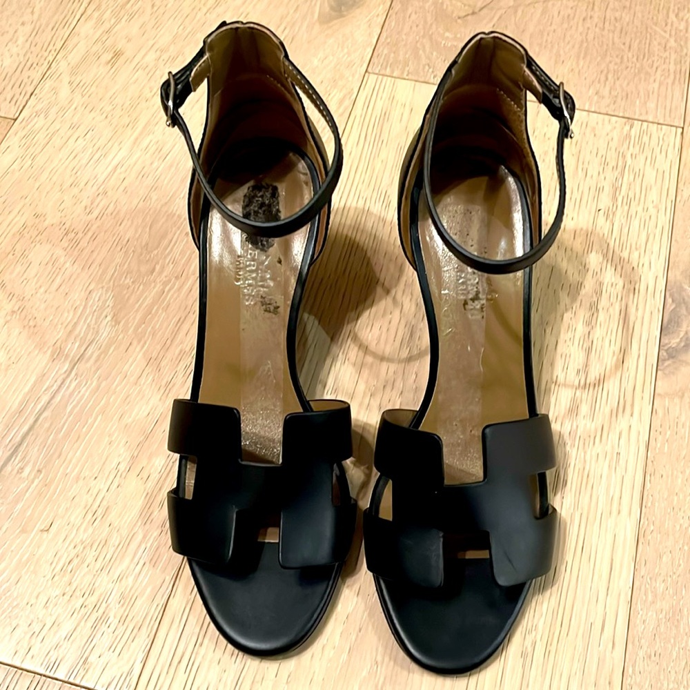 Hermes legend sandals black